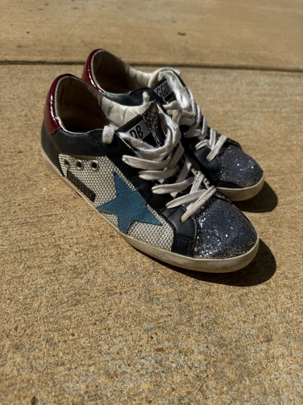 Golden Goose Deluxe Edition Superstar Sneakers - Picture 6 of 11